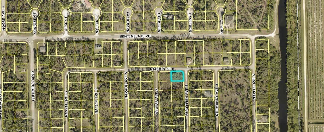 124 Noblemen Ave., Lehigh Acres, FL 33974