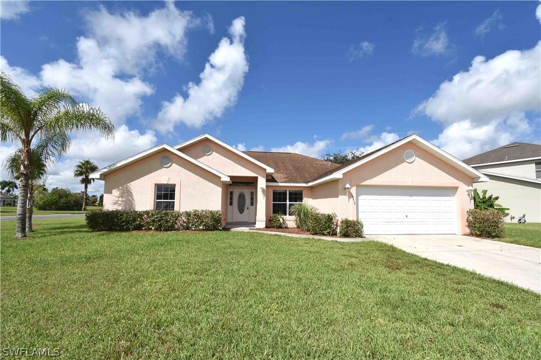 18410 Pine Nut Ct., Lehigh Acres, FL 33972