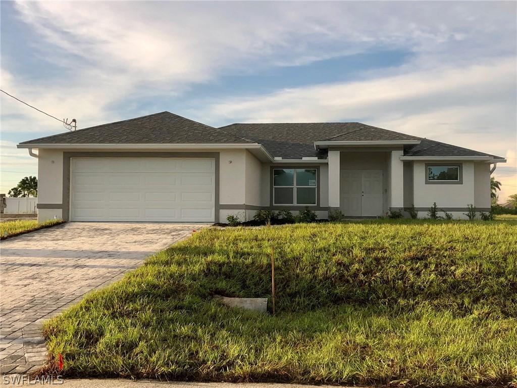 2210 NW 25th Ln., Cape Coral, FL 33993