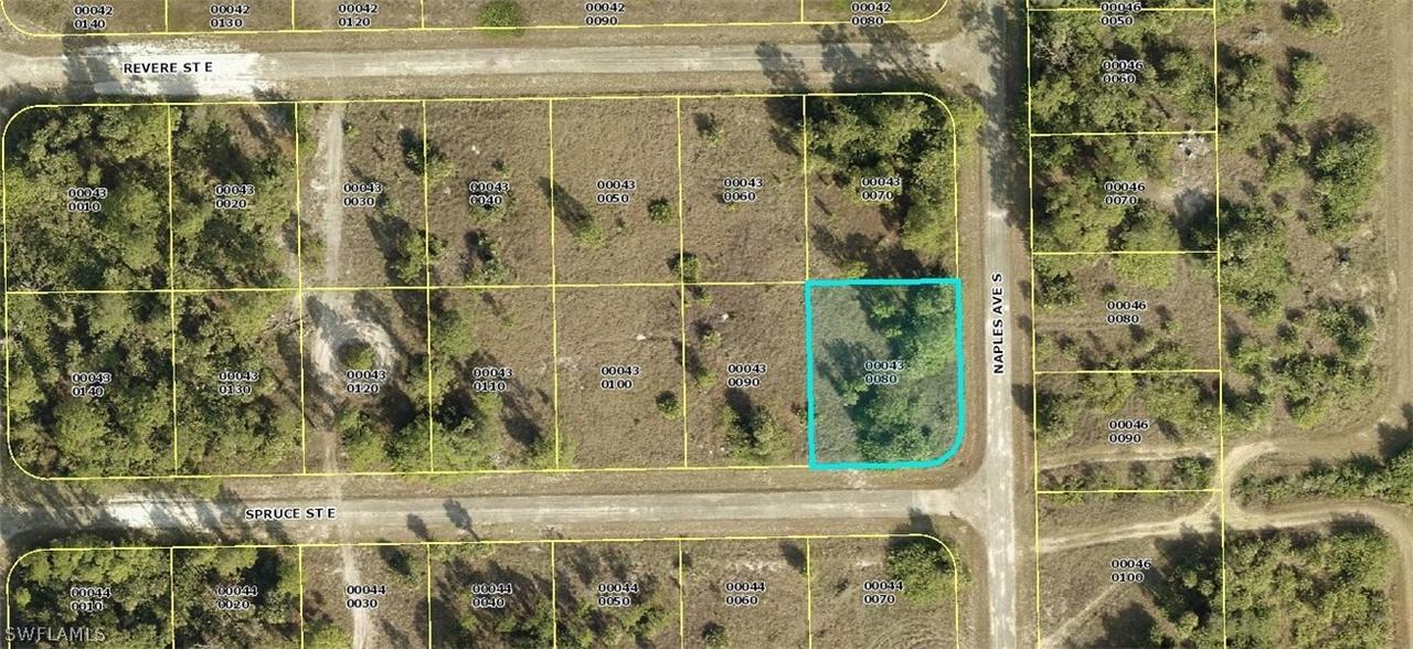 1249 Spruce St., Lehigh Acres, FL 33974
