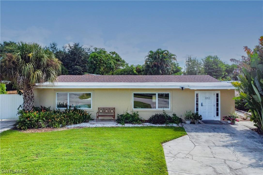 4853 Palmetto Ct., Naples, FL 34112