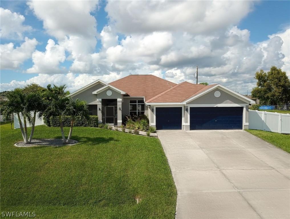 521 NW 25th Ter., Cape Coral, FL 33993