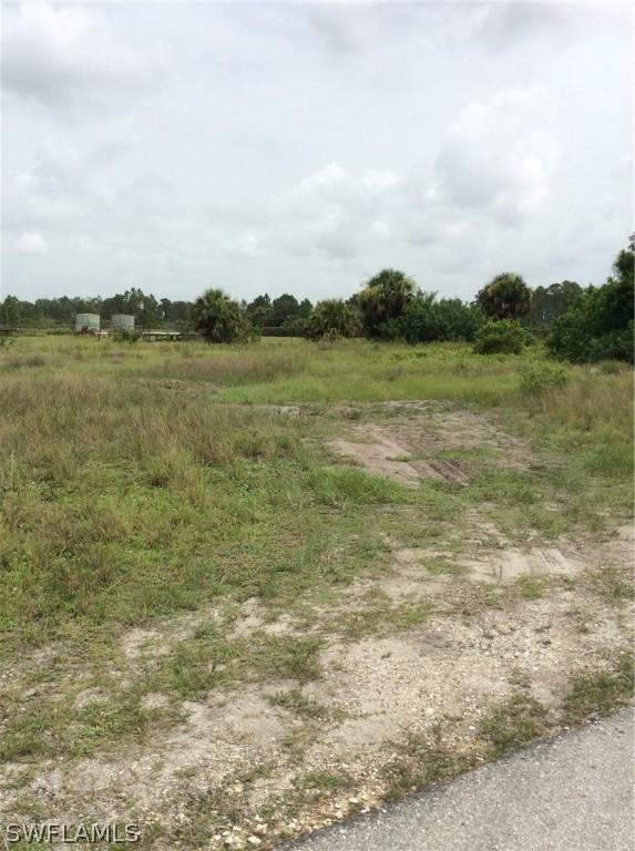 1057 Peach St., Lehigh Acres, FL 33974