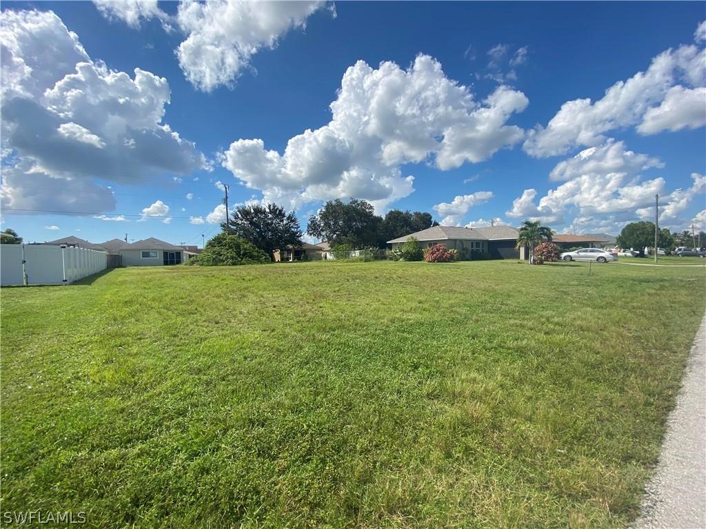 304 NE 17th Ave., Cape Coral, FL 33909