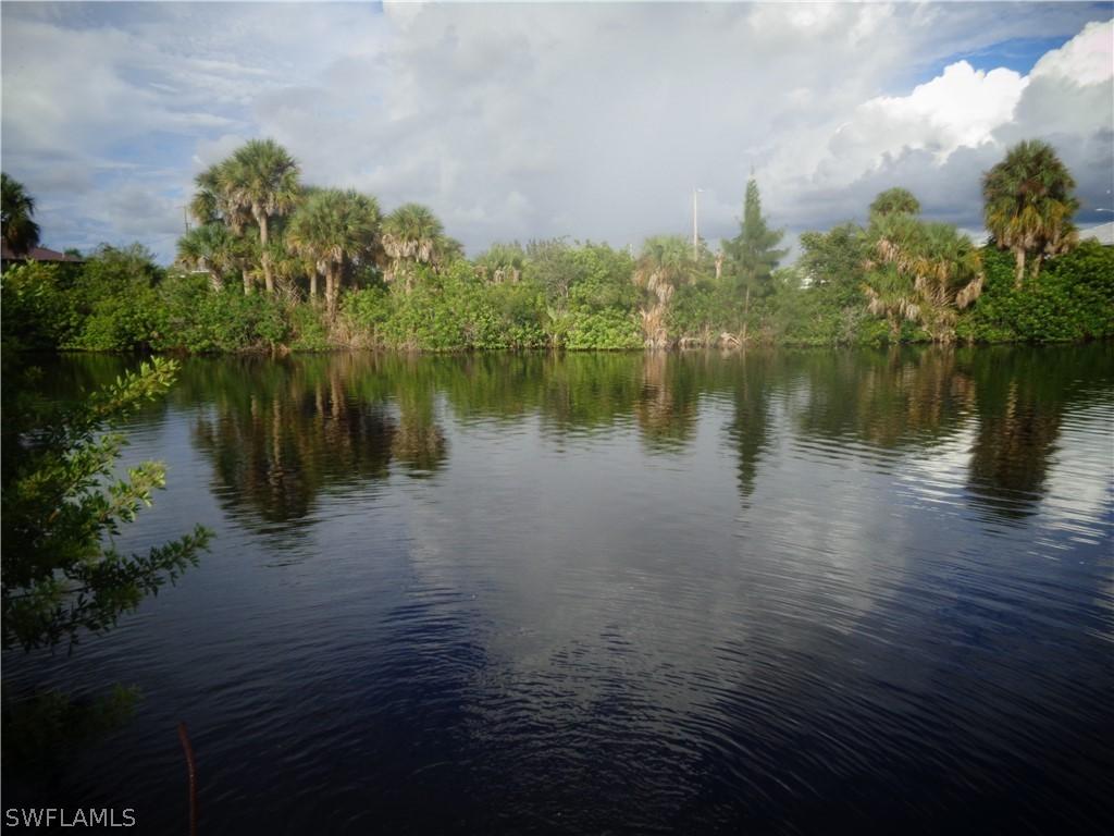 2217 NW 38th Ave., Cape Coral, FL 33993