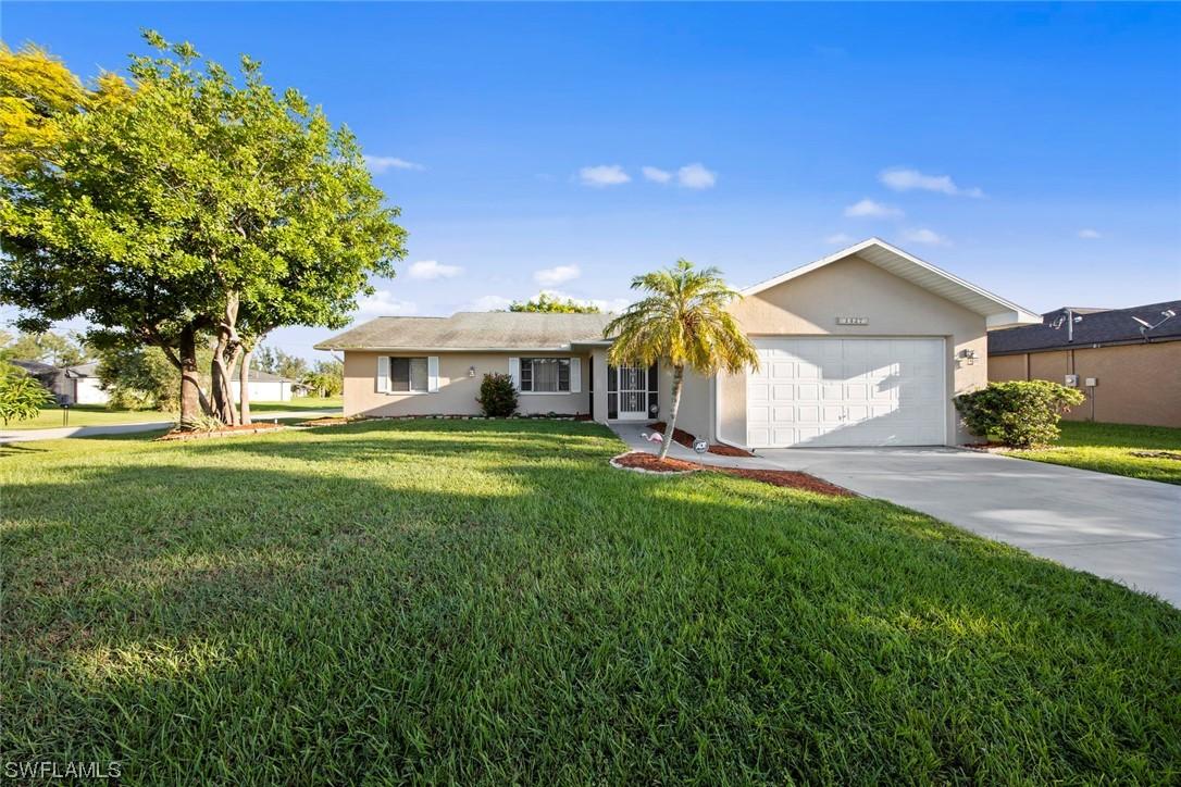 1427 SW 10th Ter., Cape Coral, FL 33991