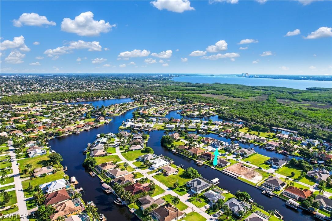 2215 SE 20th Ave., Cape Coral, FL 33990