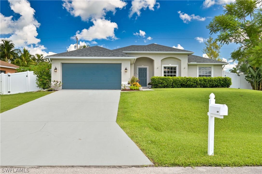 407 SE 13th Ter., Cape Coral, FL 33990