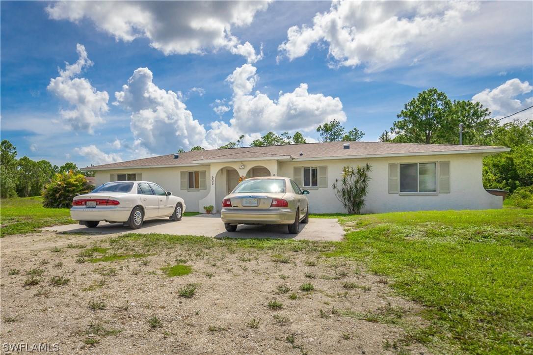 500/502 Bell Blvd., Lehigh Acres, FL 33974