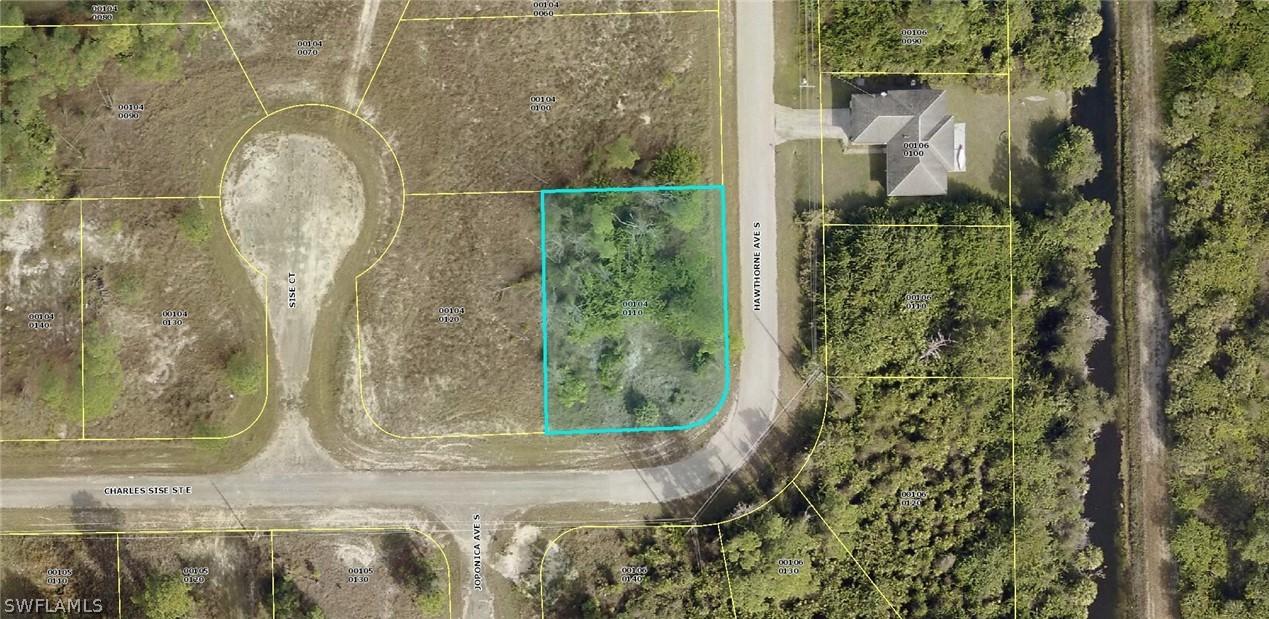 861 Charles Sise St., Lehigh Acres, FL 33974