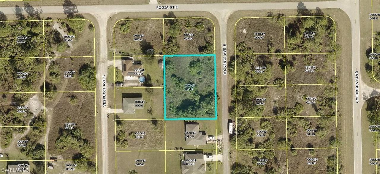 836 Da Vinci Ave., Lehigh Acres, FL 33974
