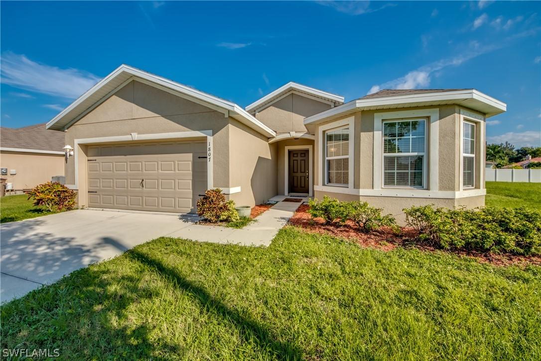 1807 SW 11th St., Cape Coral, FL 33991
