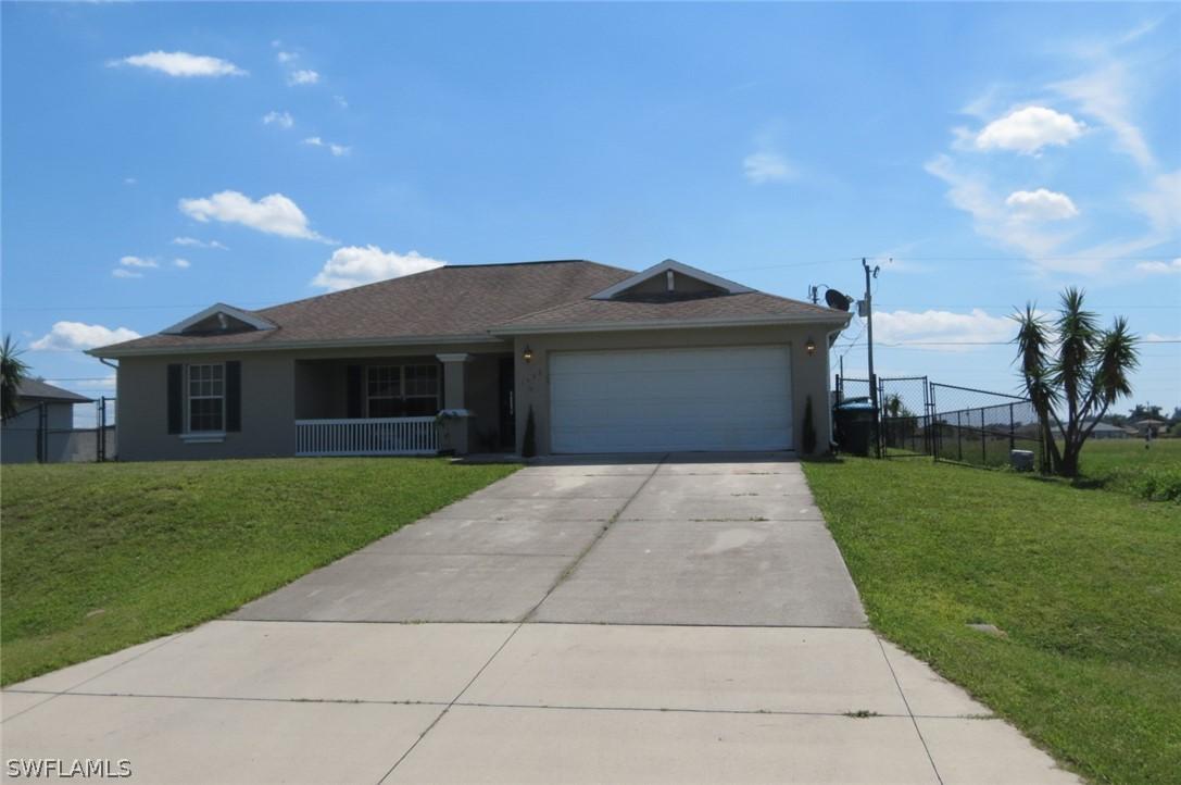 1422 NW 1st St., Cape Coral, FL 33993