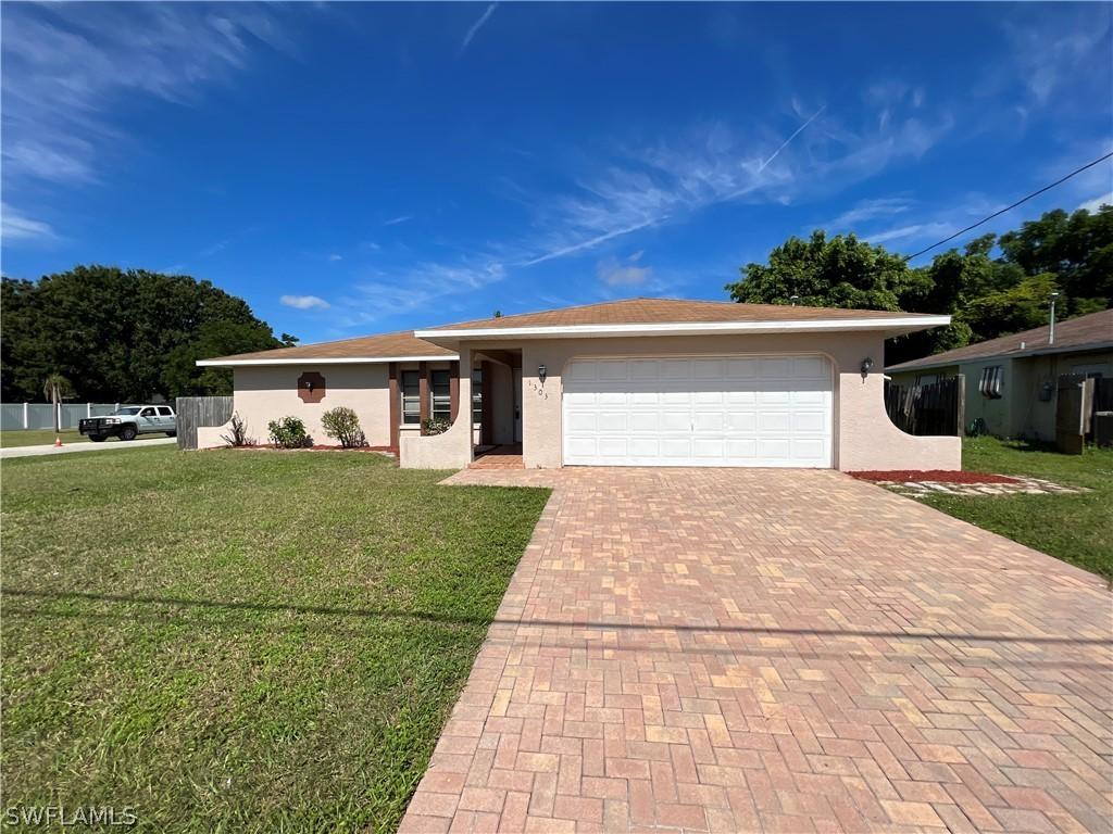 1303 SE 14th Ter., Cape Coral, FL 33990