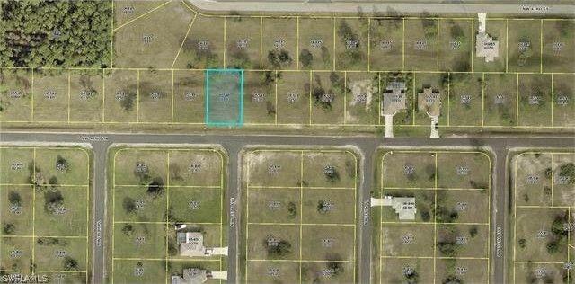 3901 NW 42nd Ln., Cape Coral, FL 33993
