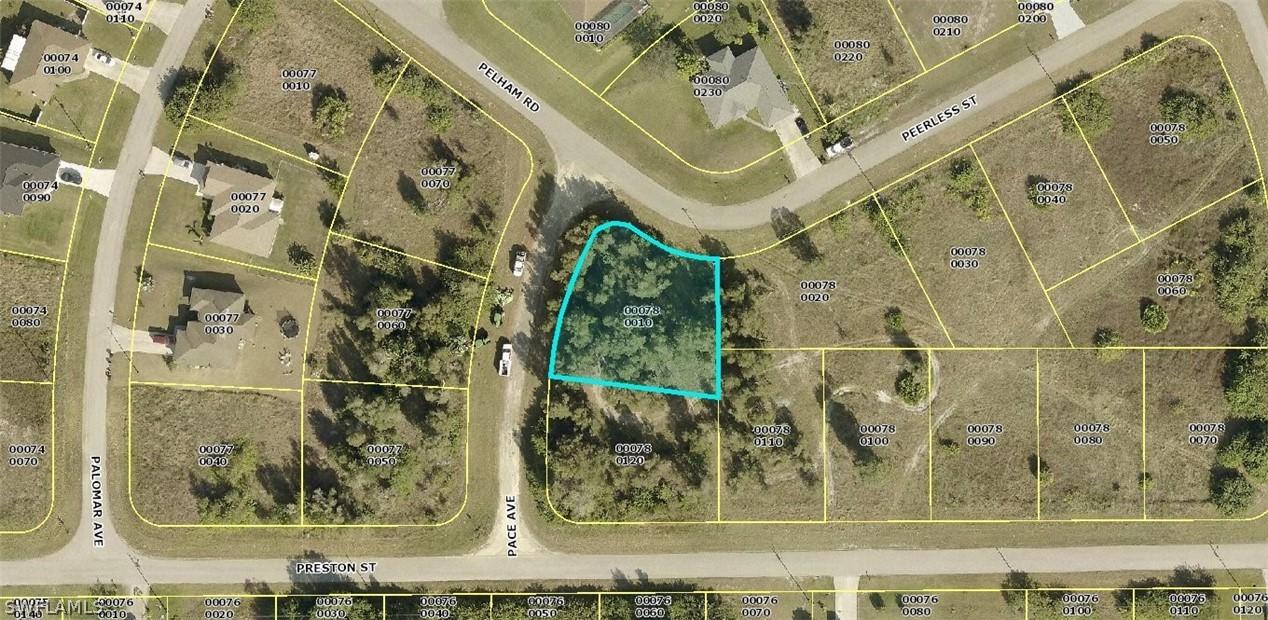 395 Pace Ave., Lehigh Acres, FL 33974