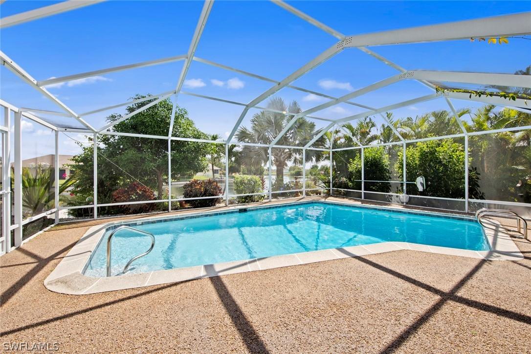 605 SE 4th Pl., Cape Coral, FL 33990