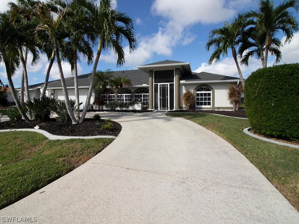 4938 SW 9th Pl., Cape Coral, FL 33914