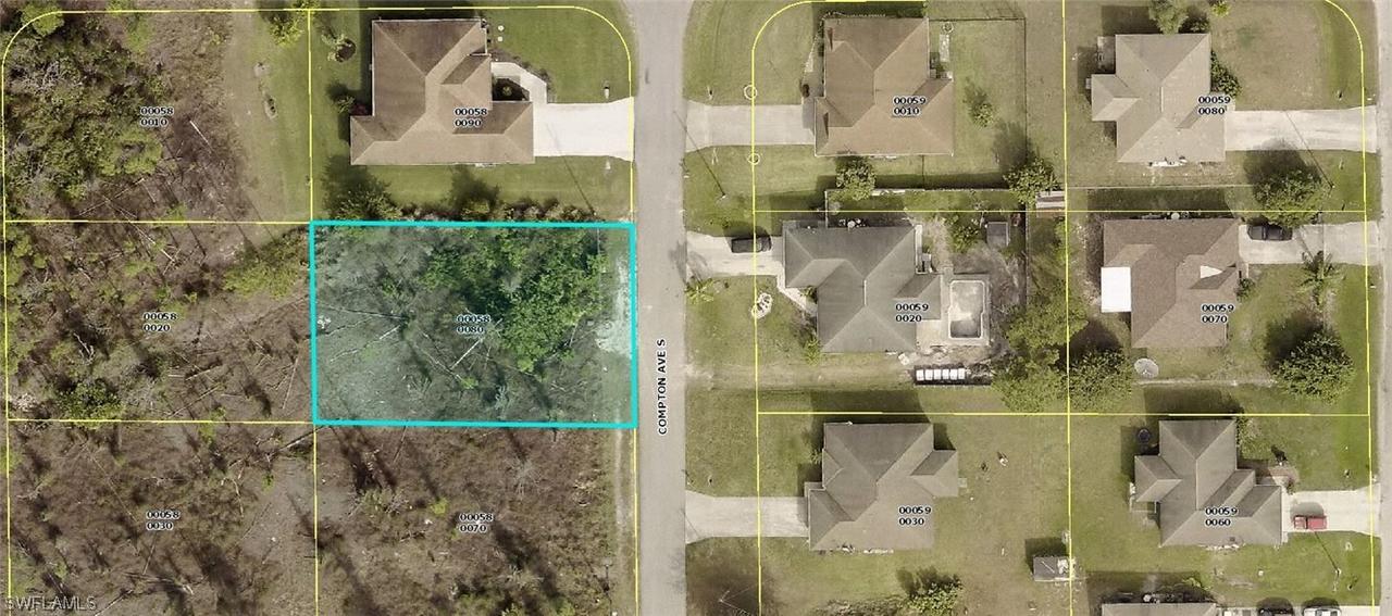 814 Compton Ave., Lehigh Acres, FL 33974