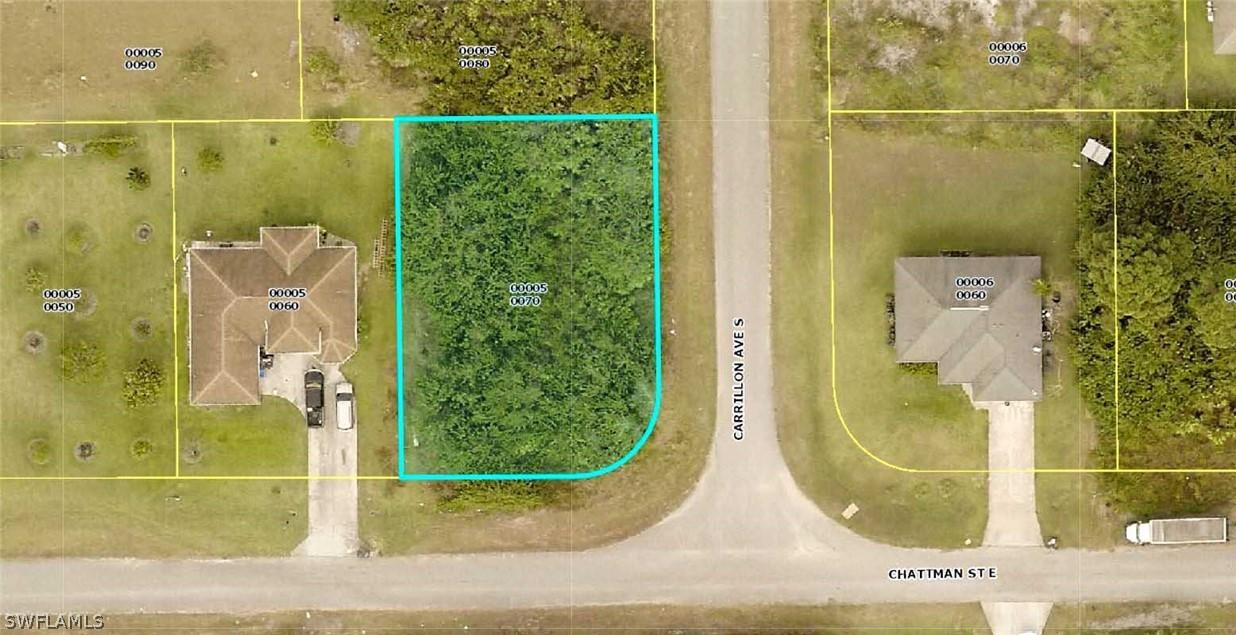 619 Chattman St., Lehigh Acres, FL 33974