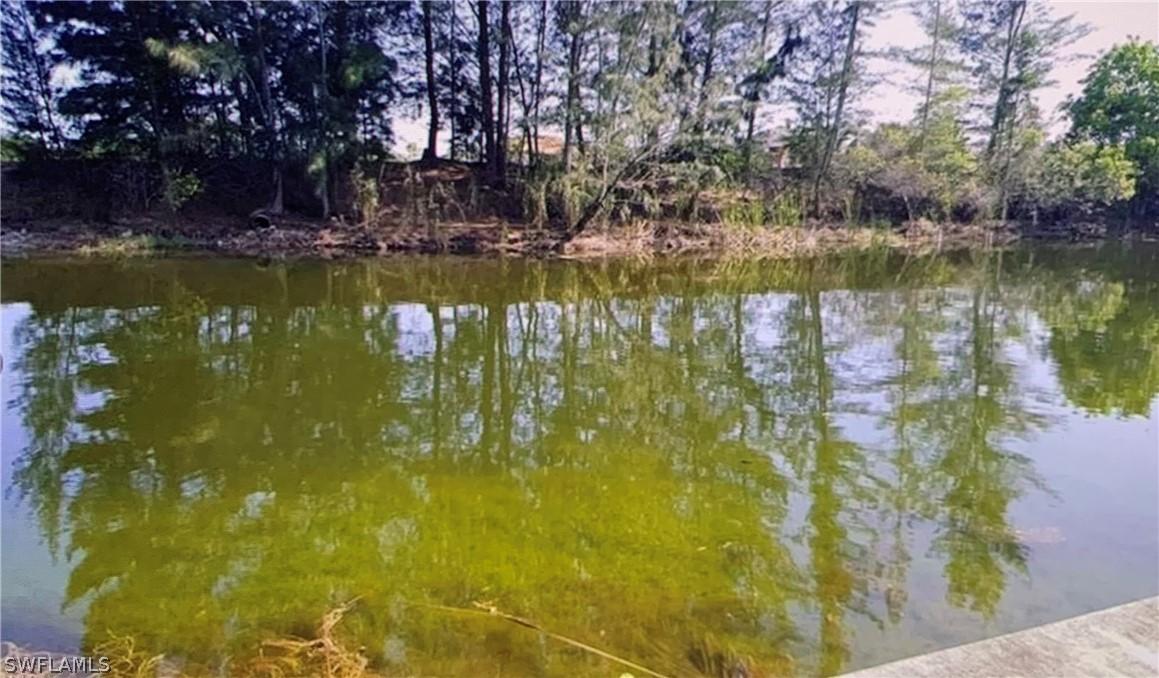 220 NE 9th St., Cape Coral, FL 33909