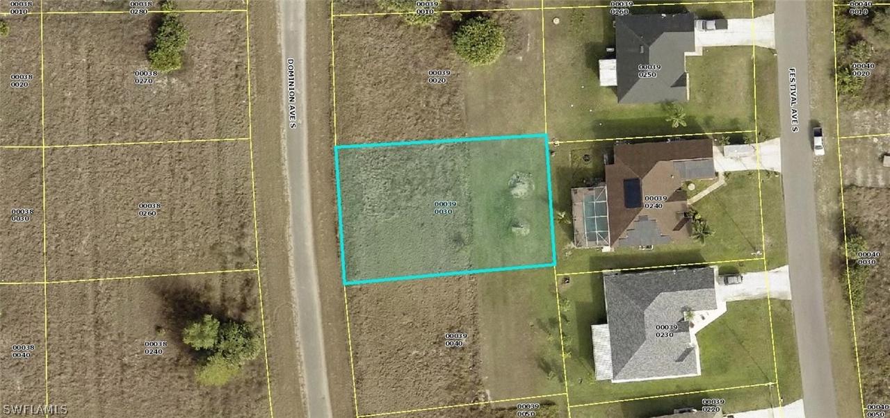 749 Dominion Ave., Lehigh Acres, FL 33974