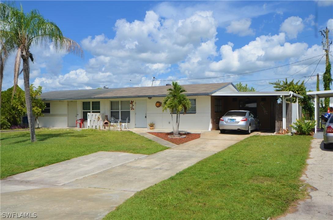 1113 Vineyard St., Lehigh Acres, FL 33936