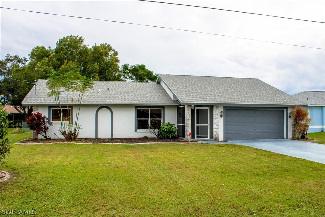 2118 SE 14th St., Cape Coral, FL 33990