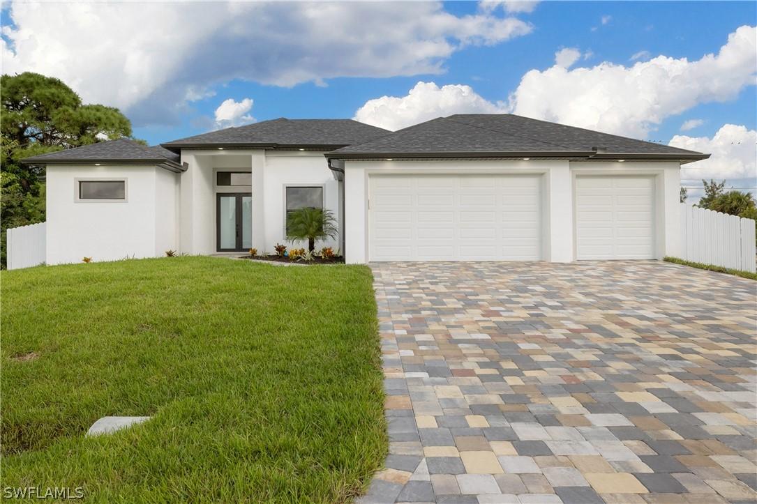 425 SW 28th Pl., Cape Coral, FL 33991