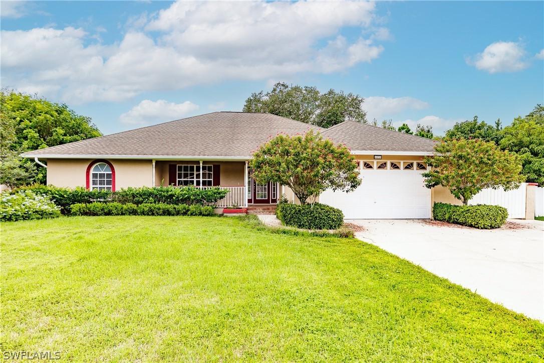 6872 Fairview St., Fort Myers, FL 33966