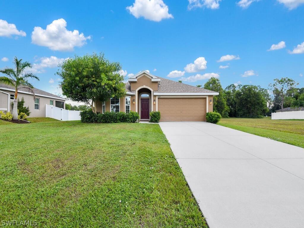 3569 NE 8th Pl., Cape Coral, FL 33909