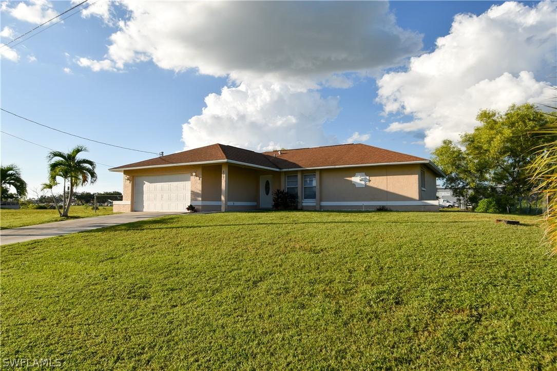 821 SE 10th St., Cape Coral, FL 33990