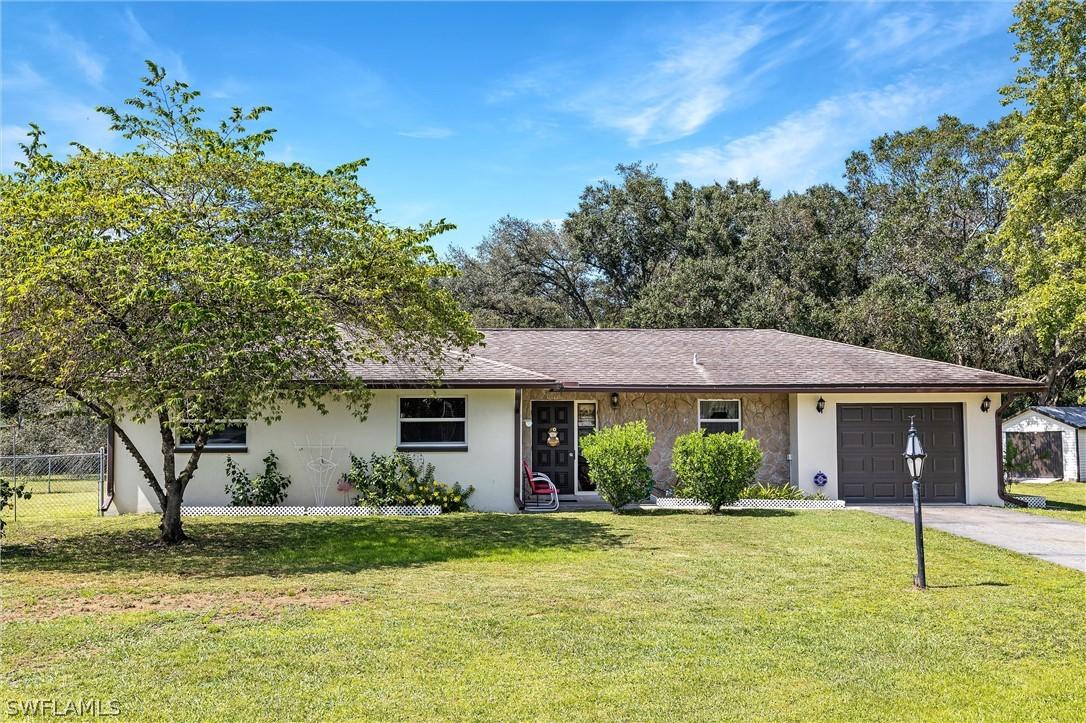 1401 Gerald Ave., Lehigh Acres, FL 33972