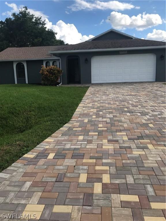1424 SE 10th Ter., Cape Coral, FL 33990