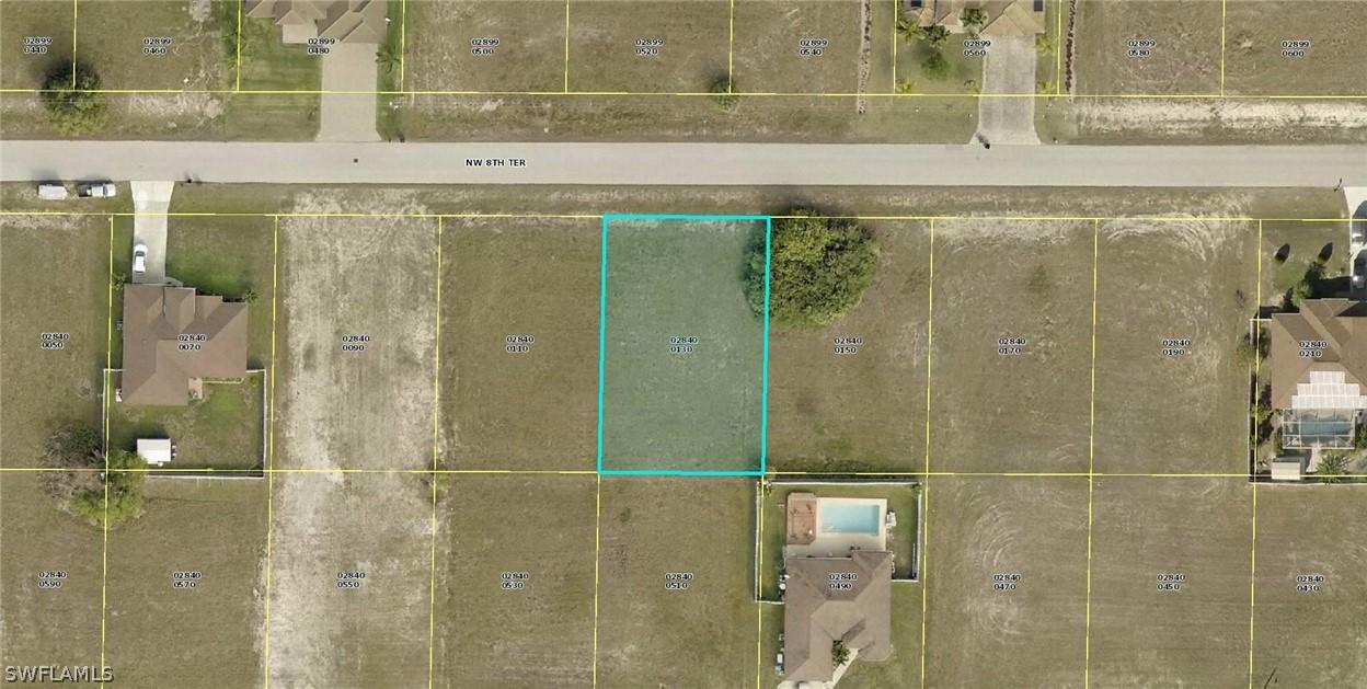 906 NW 8th Ter., Cape Coral, FL 33993