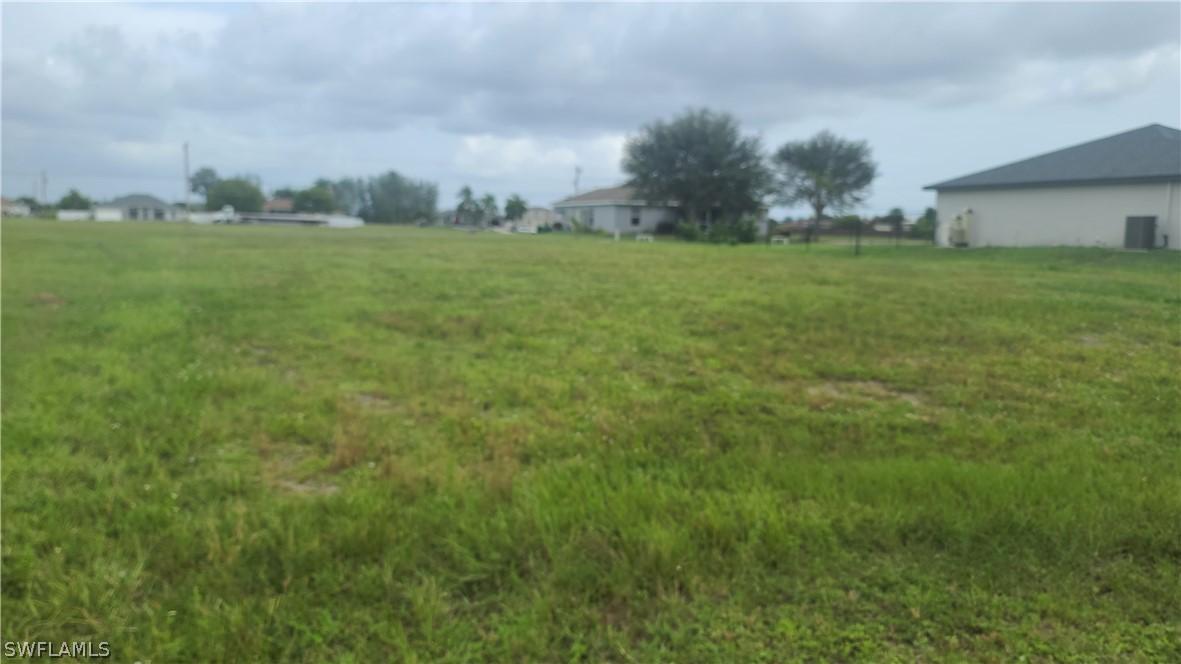 2209 NW 8th Pl., Cape Coral, FL 33993