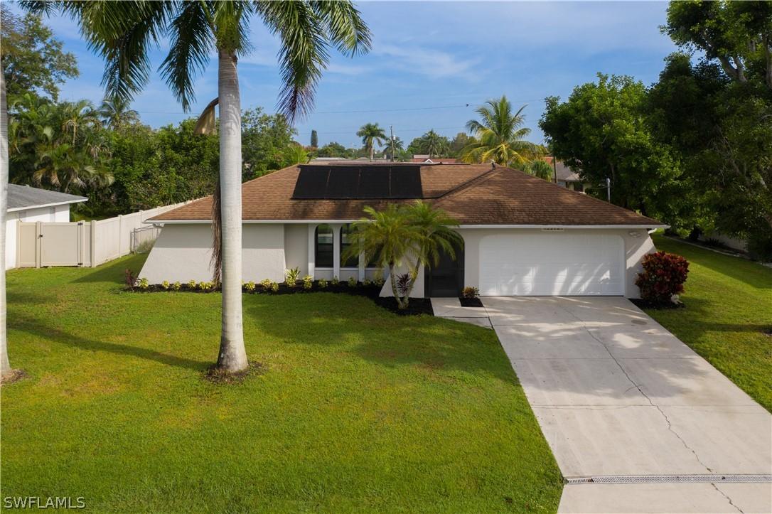 2215 SE 3rd St., Cape Coral, FL 33990