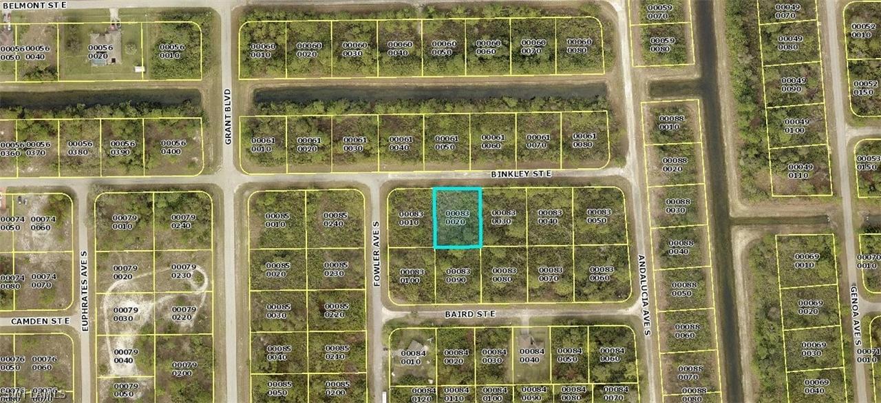1060 Binkley St., Lehigh Acres, FL 33974