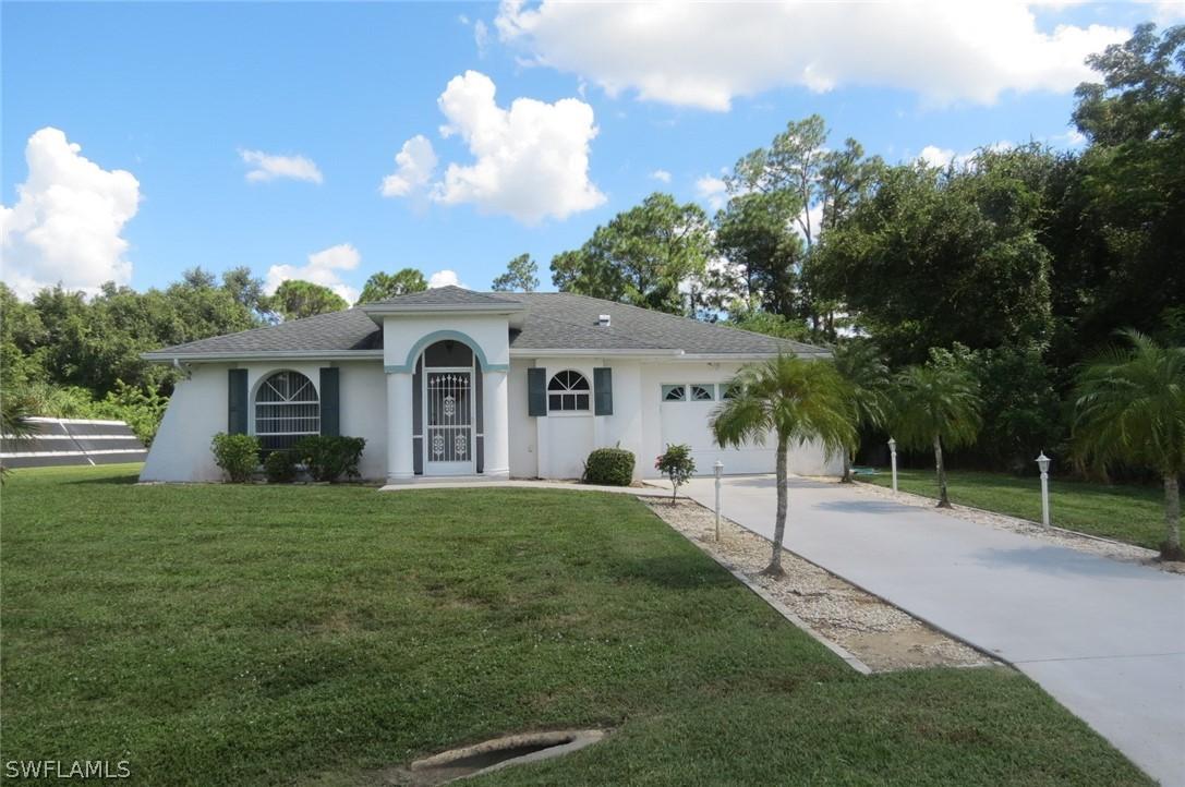 718 Canton Ave., Lehigh Acres, FL 33972