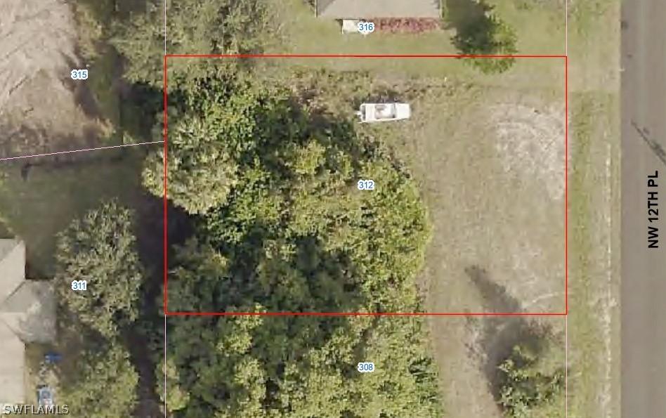 312 NW 12th Pl., Cape Coral, FL 33993