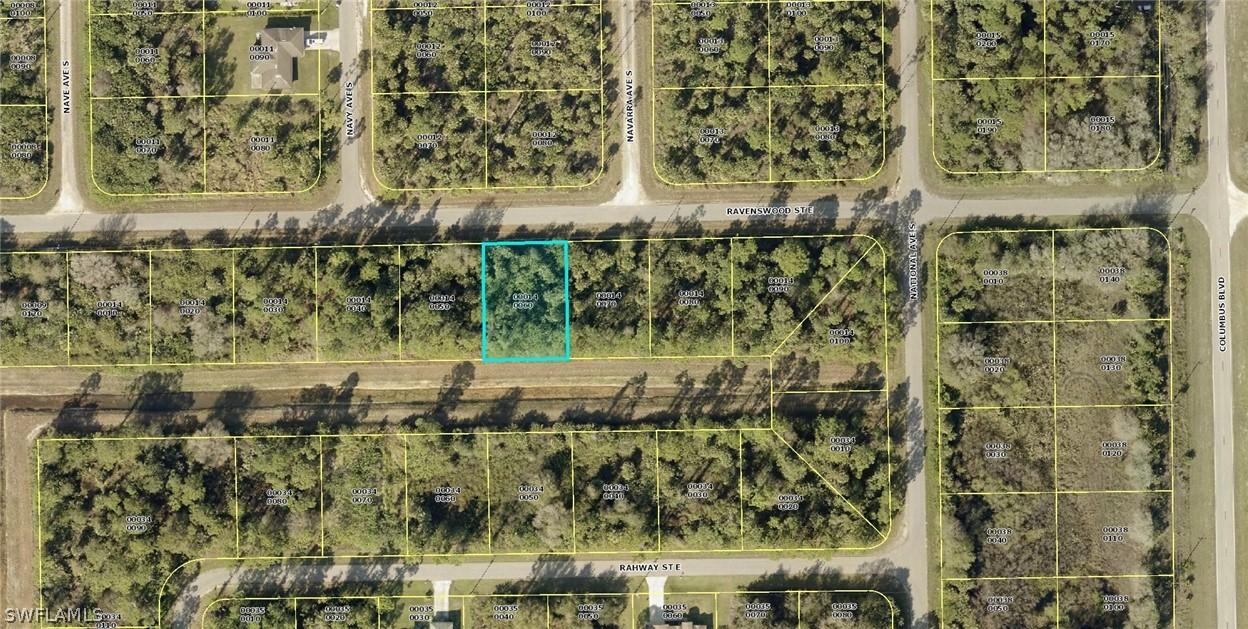 1142 Ravenswood St., Lehigh Acres, FL 33974