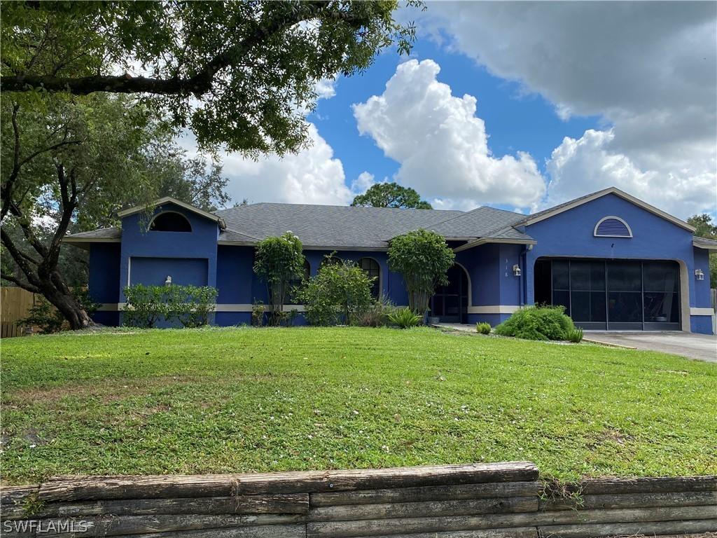 318 Roosevelt Ave., Lehigh Acres, FL 33936