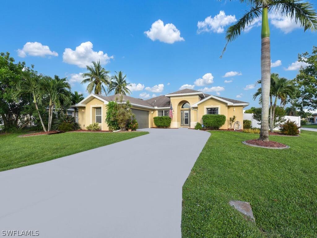 3349 SE 10th Pl., Cape Coral, FL 33904