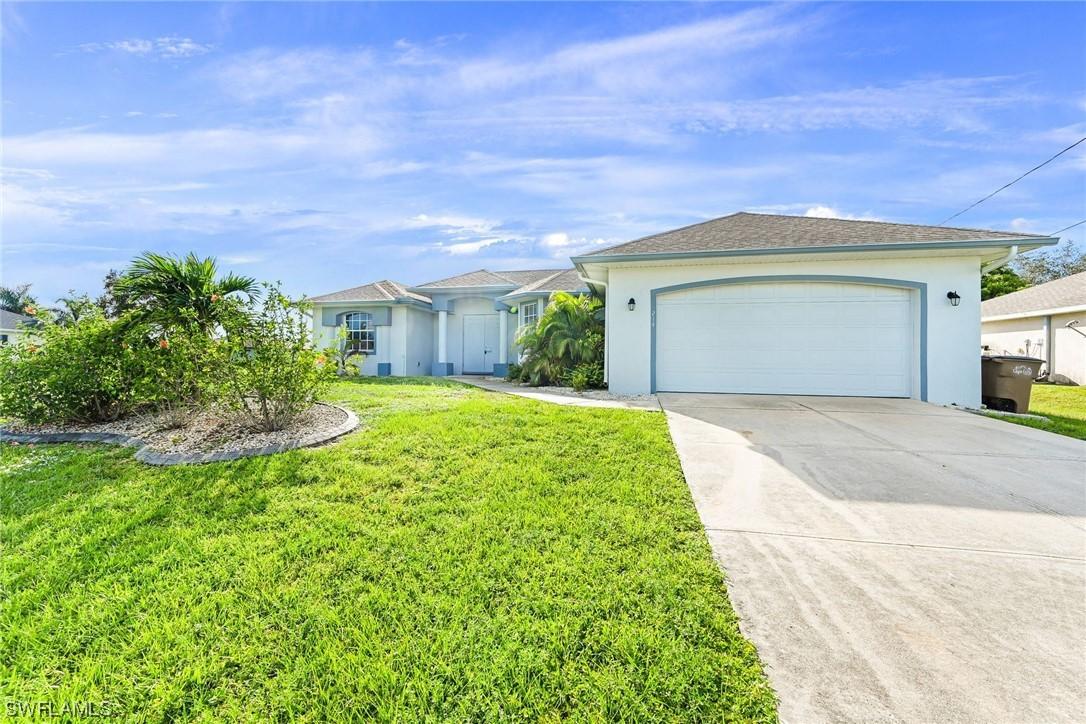 214 NW 27th Pl., Cape Coral, FL 33993