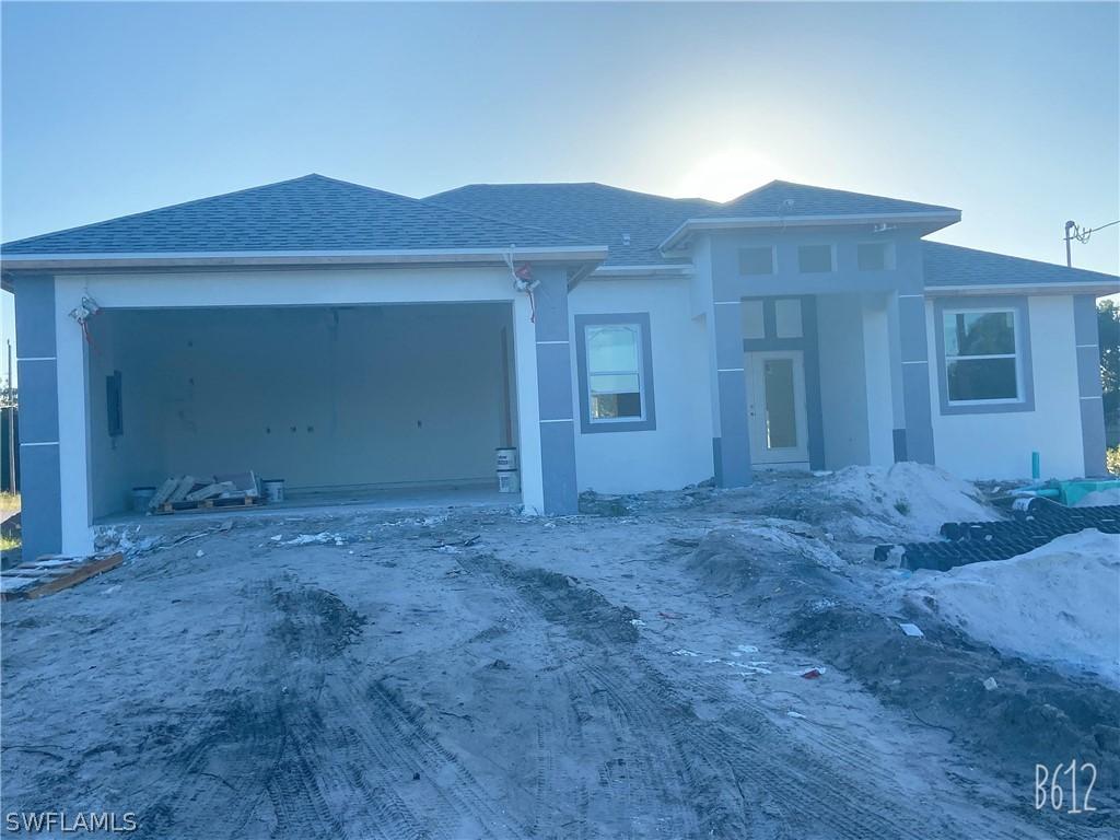 3001 Rena Ave., Lehigh Acres, FL 33976