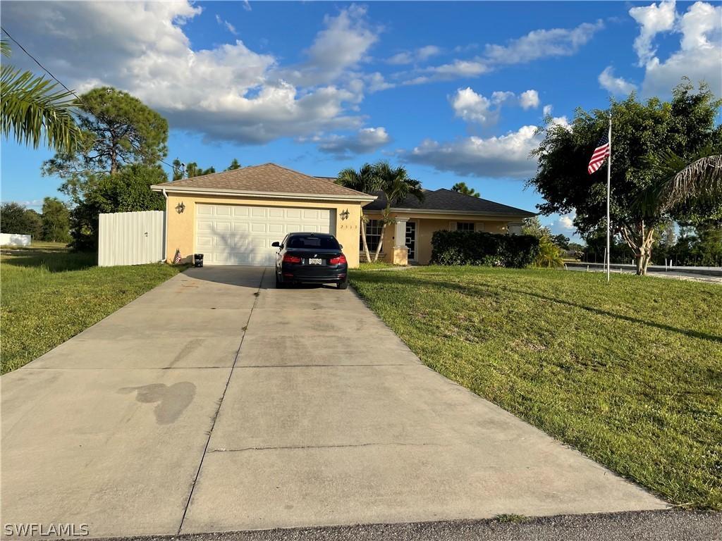 2513 NW 27th Pl., Cape Coral, FL 33993
