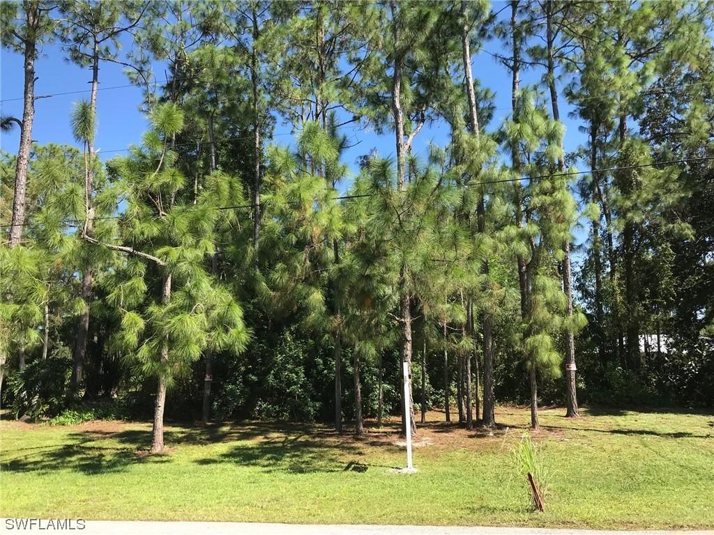 19th St., Naples, FL 34117