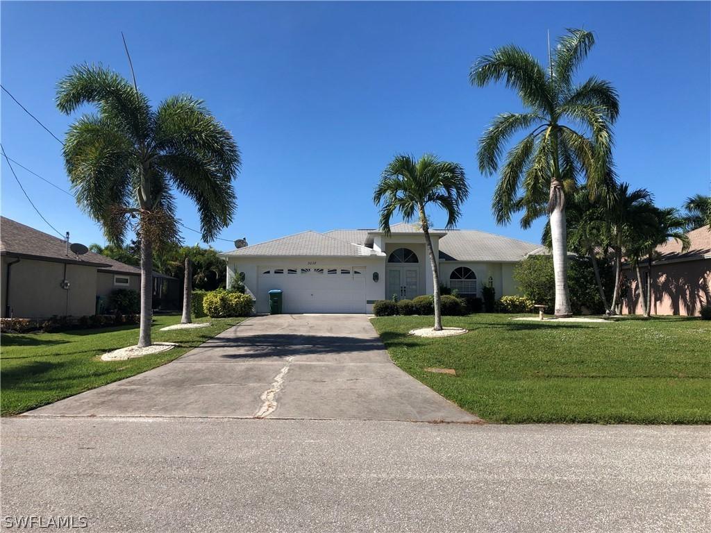 3038 SW 27th Pl., Cape Coral, FL 33914