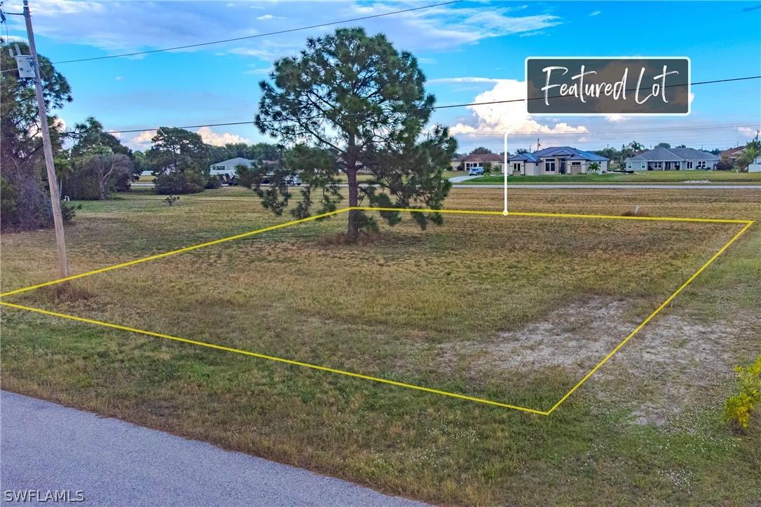 1319 NW 16th Pl., Cape Coral, FL 33993