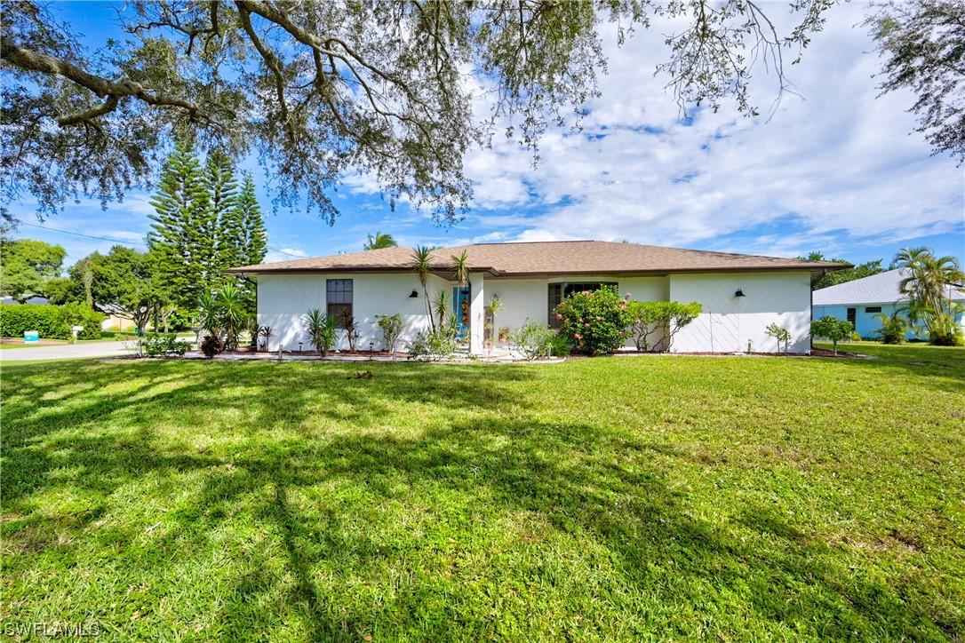 2305 SE 12th St., Cape Coral, FL 33990